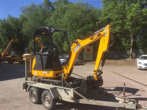 mini digger hire kingsbridge|plant hire ashford kent.